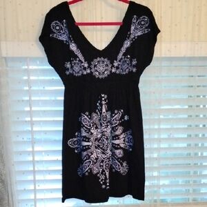 VENUS Woman's Front & Back V- Neck Black Dress with White Embroidery, Size M
